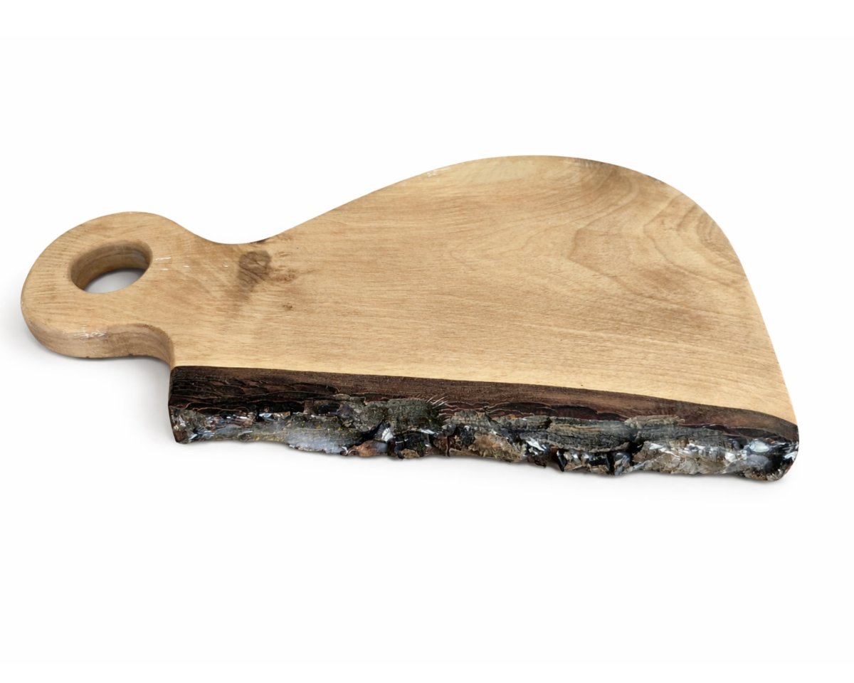 Designové servírovací prkénko "EDGE" – Dub s přírodní hranou